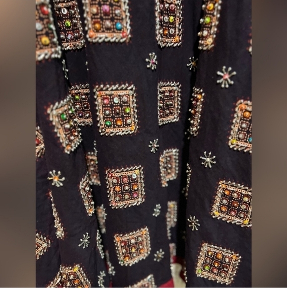 Embellished Circle Skirt Size M/L - Picture 5 of 6